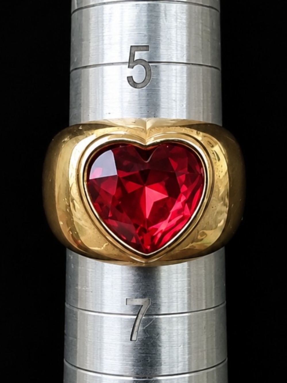Modernist Style Ring - Picture 3 of 5